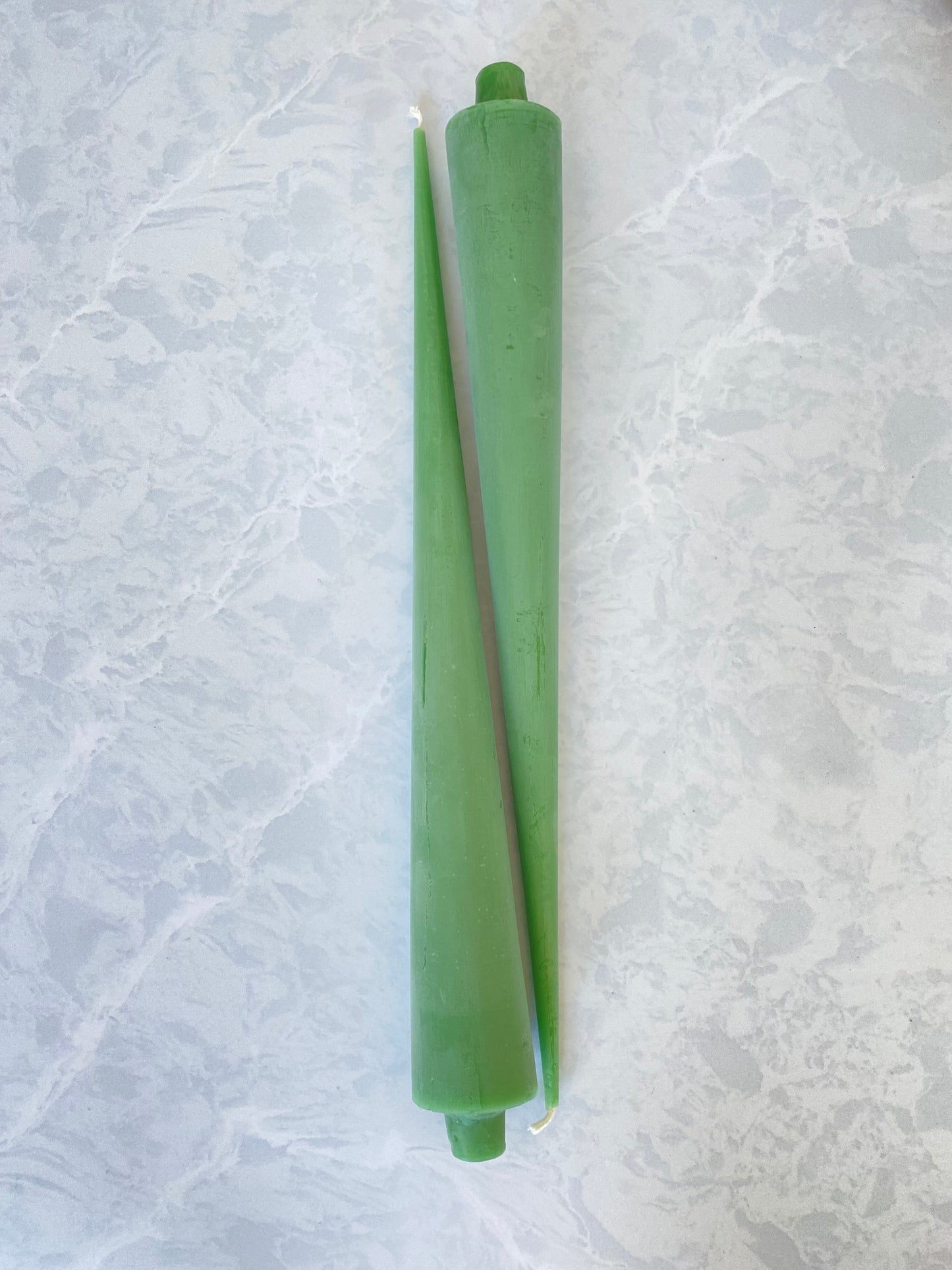Beeswax Cone Shaped Taper Candle in Grass Green Color for Sale