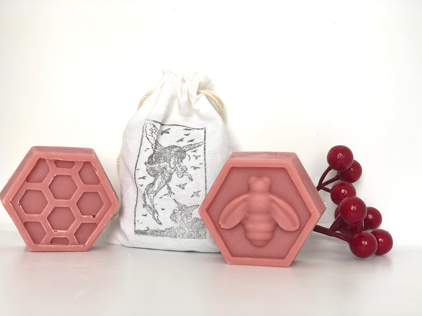Lingonberry Spice Guest Soap