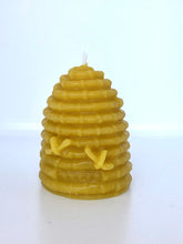 Load image into Gallery viewer, Bee Skep Candle
